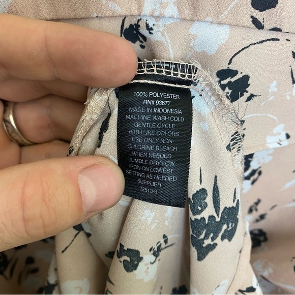 WORTHINGTON Light Ruffle Floral Chiffon Blouse - C4 - Picture 4 of 4